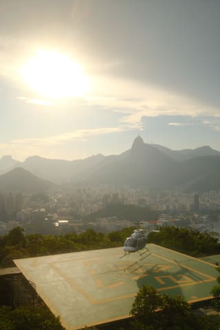 00000000-0000-7618-a9f9-978c5d2bb7da.jpg